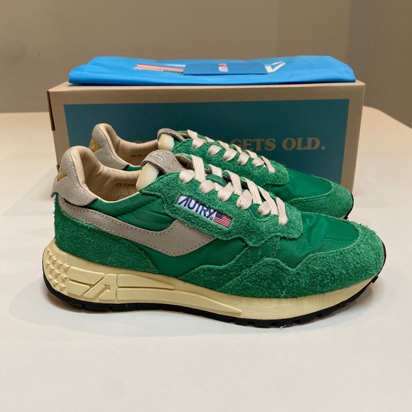 Autry Women’s Reelwind Low Sneaker Nylon/Suede Green/White sz 37 New in Box - Picture 2 of 6